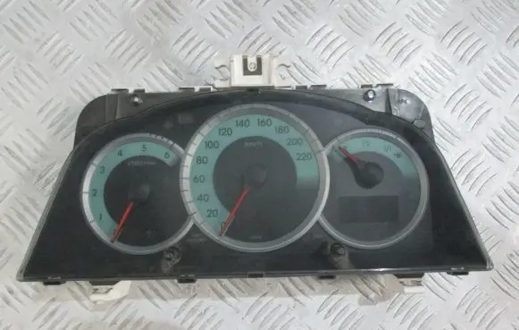Toyota Corolla Verso AR10 Speedometer (instrument cluster) MB2574203689