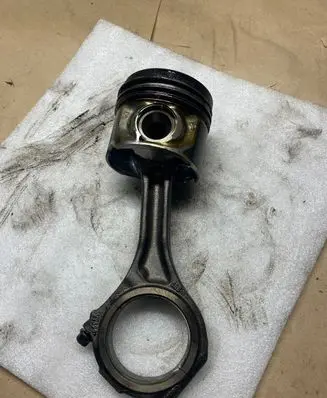 Audi A8 S8 D3 4E Piston with connecting rod 059AA