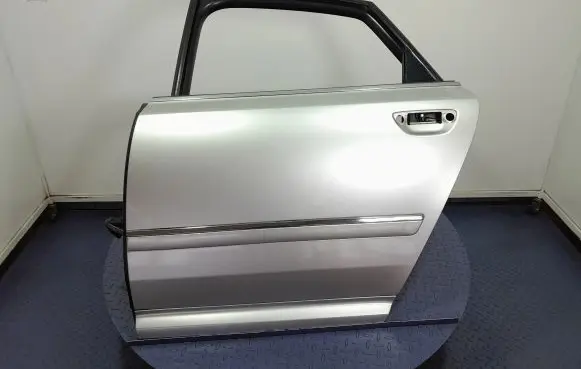 Audi A8 S8 D3 4E Rear door