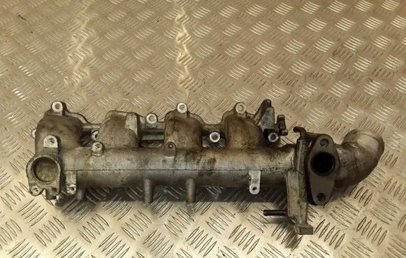 Nissan Primera Intake manifold 14001AW400