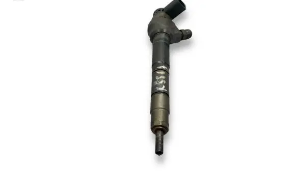 Skoda Octavia Mk3 (5E) Fuel injector 0445110477 04L130277G