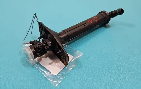 Audi A6 S6 C7 4G Headlight washer spray nozzle 4G0955102 IMPRK1494515