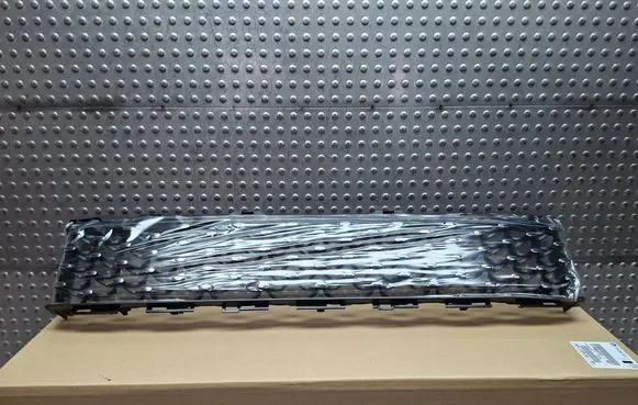 Fiat 500 Front bumper lower grill S26336946 735619520