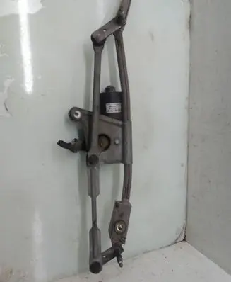 Volvo S60 Front wiper linkage and motor 09040705