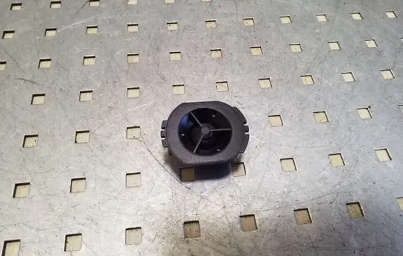 Renault Kadjar Front door high frequency speaker 281489095R