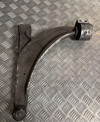 Opel Zafira C Front lower control arm/wishbone 13371817