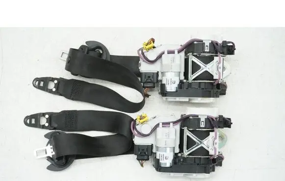 Audi A8 S8 D4 4H Front seatbelt 4H0857706A