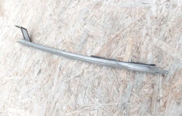 Honda FR-V Rear door windshield rail JDL