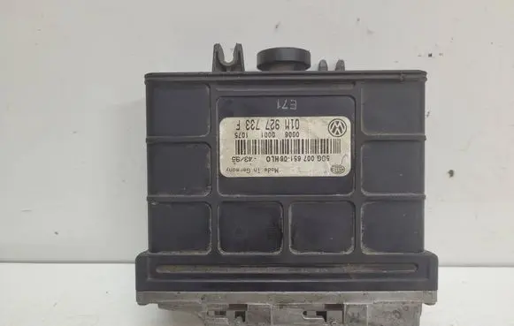 Volkswagen Vento Gearbox control unit/module 1H1927739