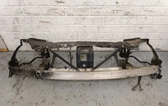 Mercedes-Benz E A207 Radiator support slam panel bracket 