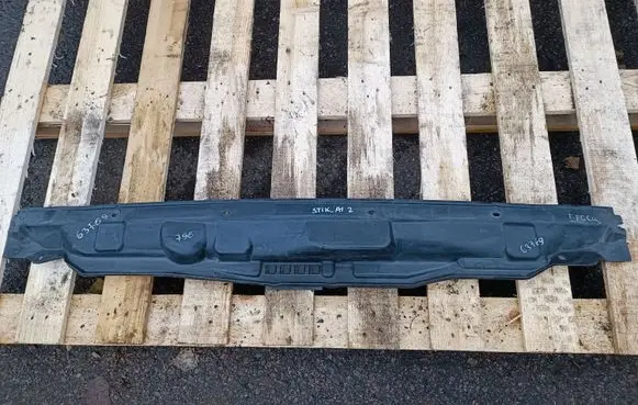 Ford Focus Other engine bay part BM51A01628AE BM51A01628