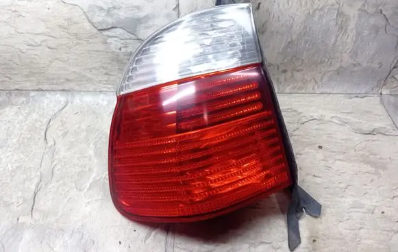 BMW 5 E39 Rear/tail lights 6902531