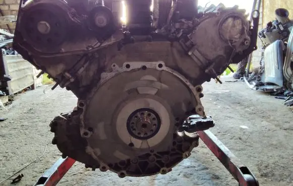 Audi A8 S8 D3 4E Engine