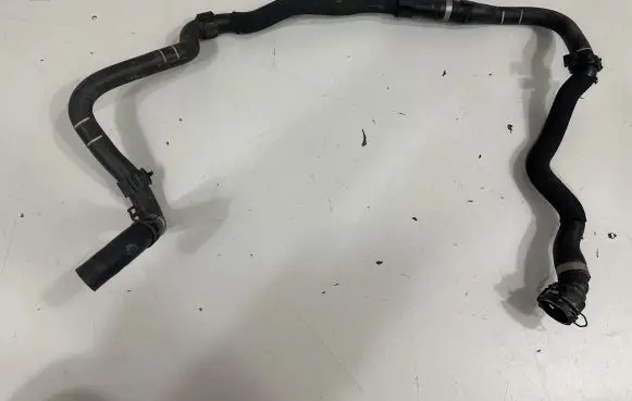 BMW X2 F39 Engine coolant pipe/hose 6832802