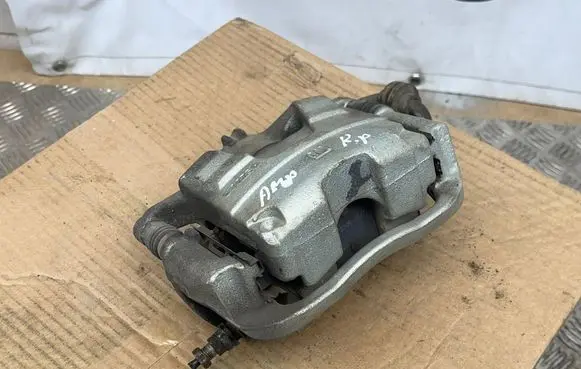 Opel Ampera Front brake caliper 22809105