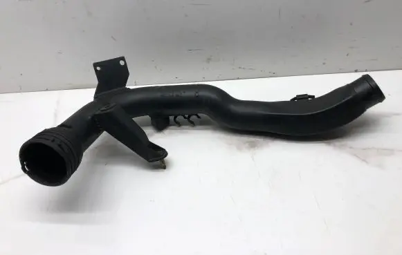 Volkswagen Golf V Intercooler hose/pipe 3B0145762C 8E0145762B 8R0145762