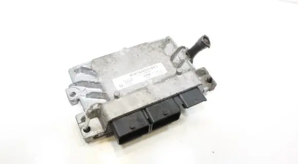 Ford Focus Engine control unit/module F1FA12A650HC S180127104B