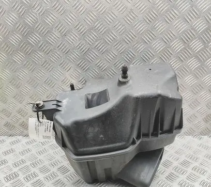 Maserati Levante Air filter box 670033791