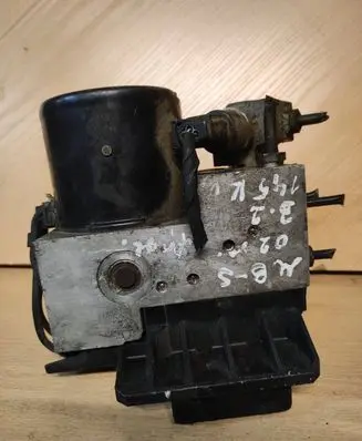 Mercedes-Benz S W220 ABS Pump