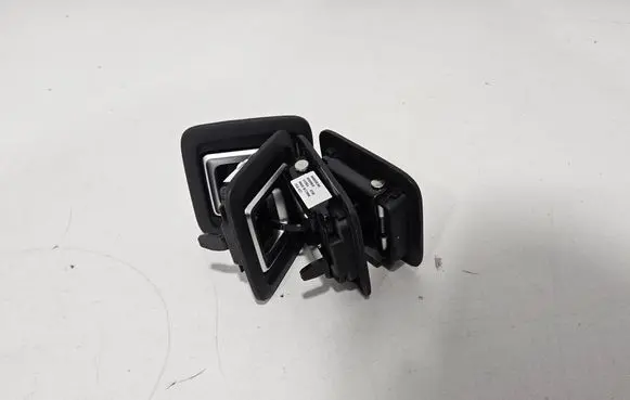 Polestar 4 Tie down hook / loop 80009828 8888598789