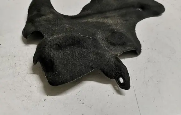 BMW 3 F30 F35 F31 Heat shield in engine bay 547030