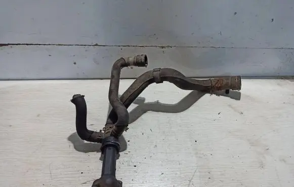 Audi A4 S4 B8 8K Engine coolant pipe/hose 8K0122293B