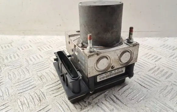 Toyota Auris 150 ABS Pump 2305070113 4405002160 0265235065