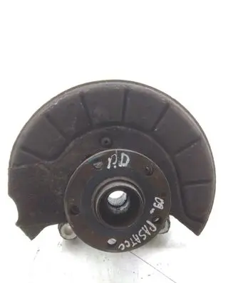 Volkswagen PASSAT CC Front wheel hub