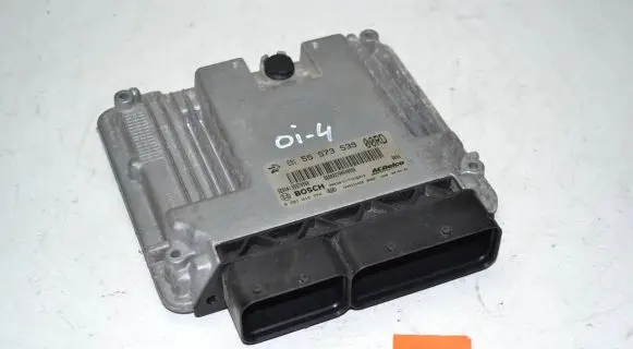 Opel Insignia A Engine control unit/module 55573539 55573560 0281015774