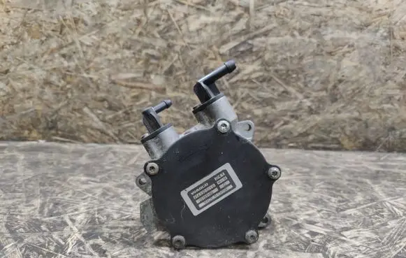 Chevrolet Orlando Vacuum pump 9140305704 25183189