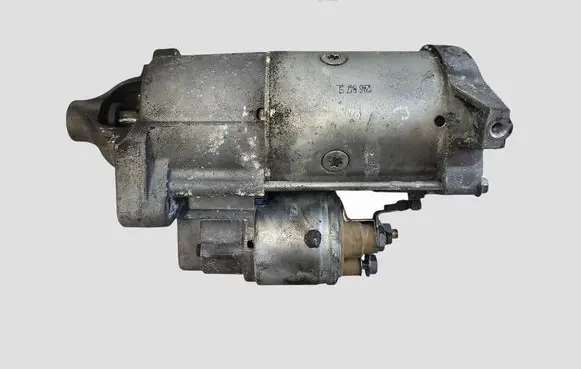 Volvo V40 Starter motor 31419530