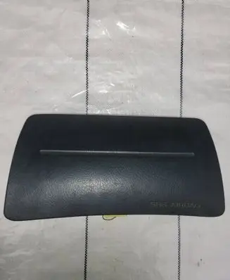 Nissan Terrano Passenger airbag