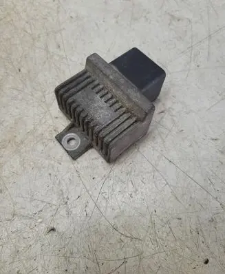 Renault Laguna II Glow plug pre-heat relay 7700115078