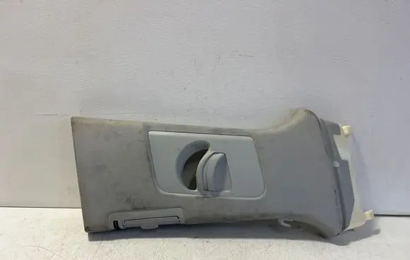 Audi Q7 4M (B) pillar trim (top) 4M0867244B