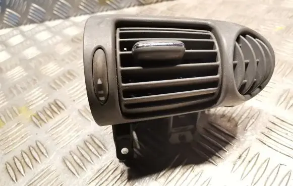 Dashboard air vent grill cover trim