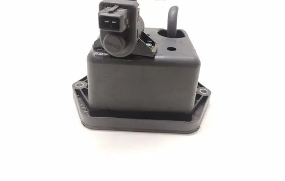 Vacuum air tank