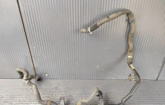 BMW 3 E92 E93 Engine coolant pipe/hose 755240803