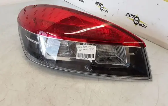 Rear/tail lights