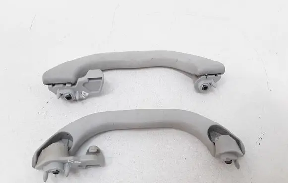 Volkswagen PASSAT B5.5 Rear interior roof grab handle