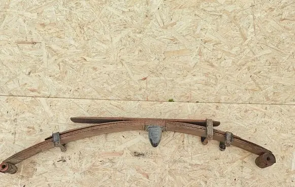 Mitsubishi L200 Rear leaf spring 