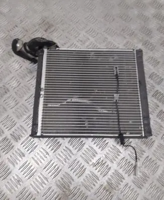Air conditioning (A/C) radiator (interior)