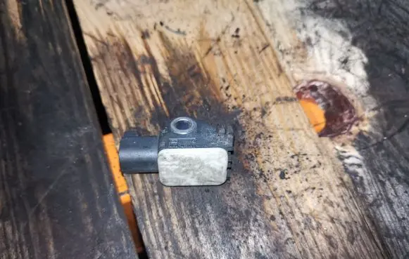Volvo V70 Airbag deployment crash/impact sensor 31264396