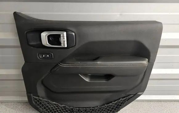 Jeep Wrangler Front door card panel trim