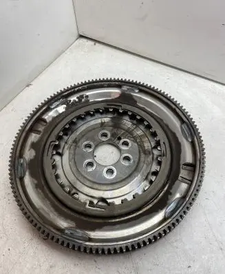 Volkswagen Golf Sportsvan Flywheel 03F105266C