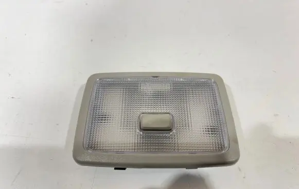 Chevrolet Captiva Rear seat light