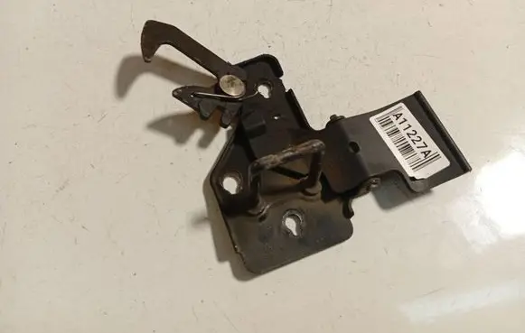 Audi Q7 4L Engine bonnet/hood lock/catch 4L0823480