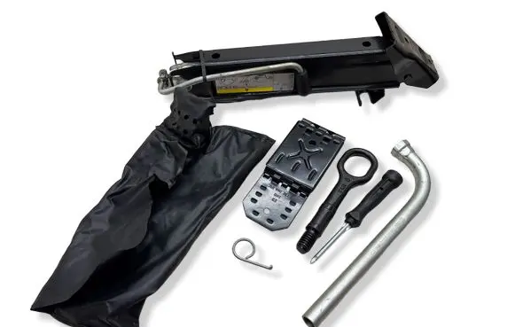 Volkswagen Tiguan Tool set 5N0011031A