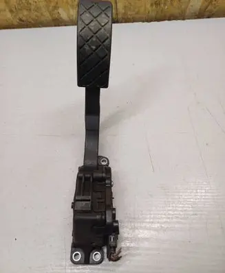 Volkswagen Polo IV 9N3 Accelerator throttle pedal 6Q1721503C