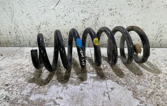 Peugeot 607 Rear coil spring