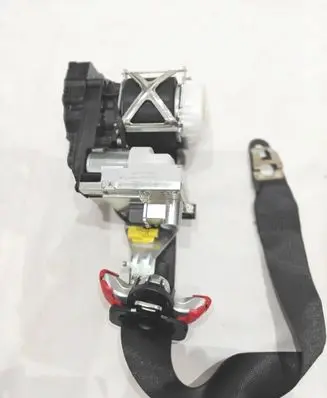 Mercedes-Benz SL AMG R231 Front seatbelt A2318801785 15111912
